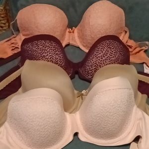 Lot of 4 Victoria's Secret Bras
